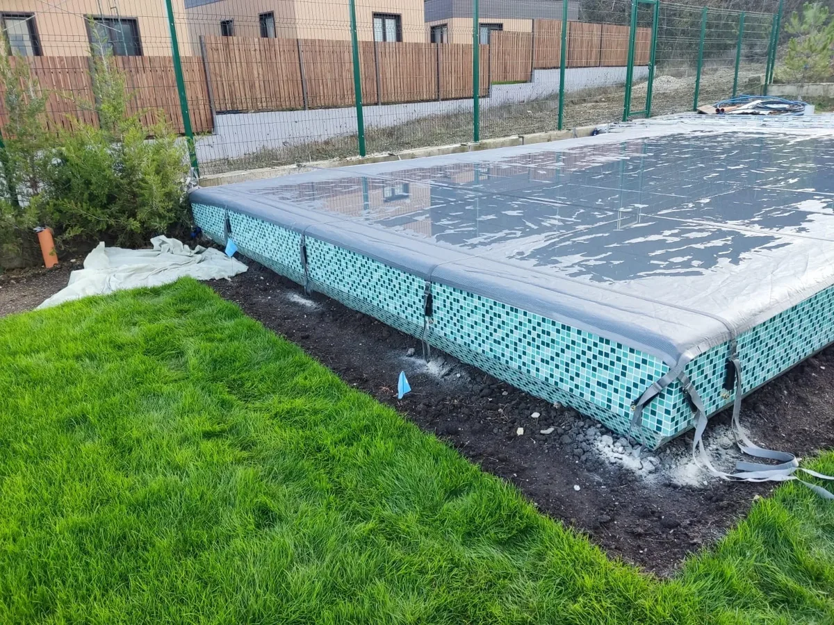 Батутное покрывало на бассейне в Воскресенске